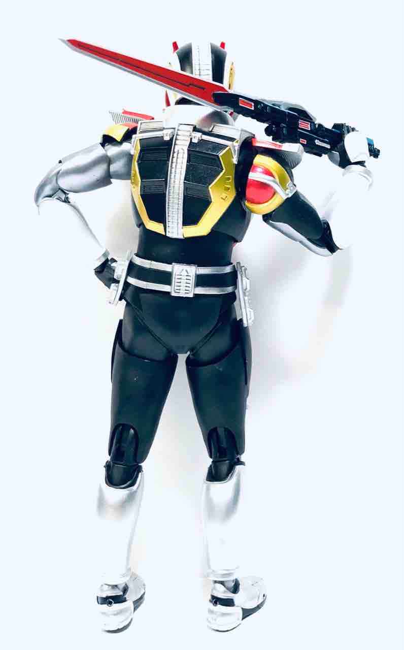 S.H.Figuarts(真骨彫製法) 仮面ライダー電王 ソードフォーム/ガン