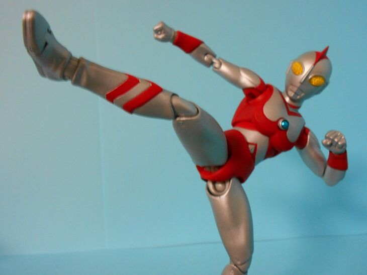 魂WEB商店限定ULTRA-ACT ウルトラマン80 : ROAD OF HOBBY