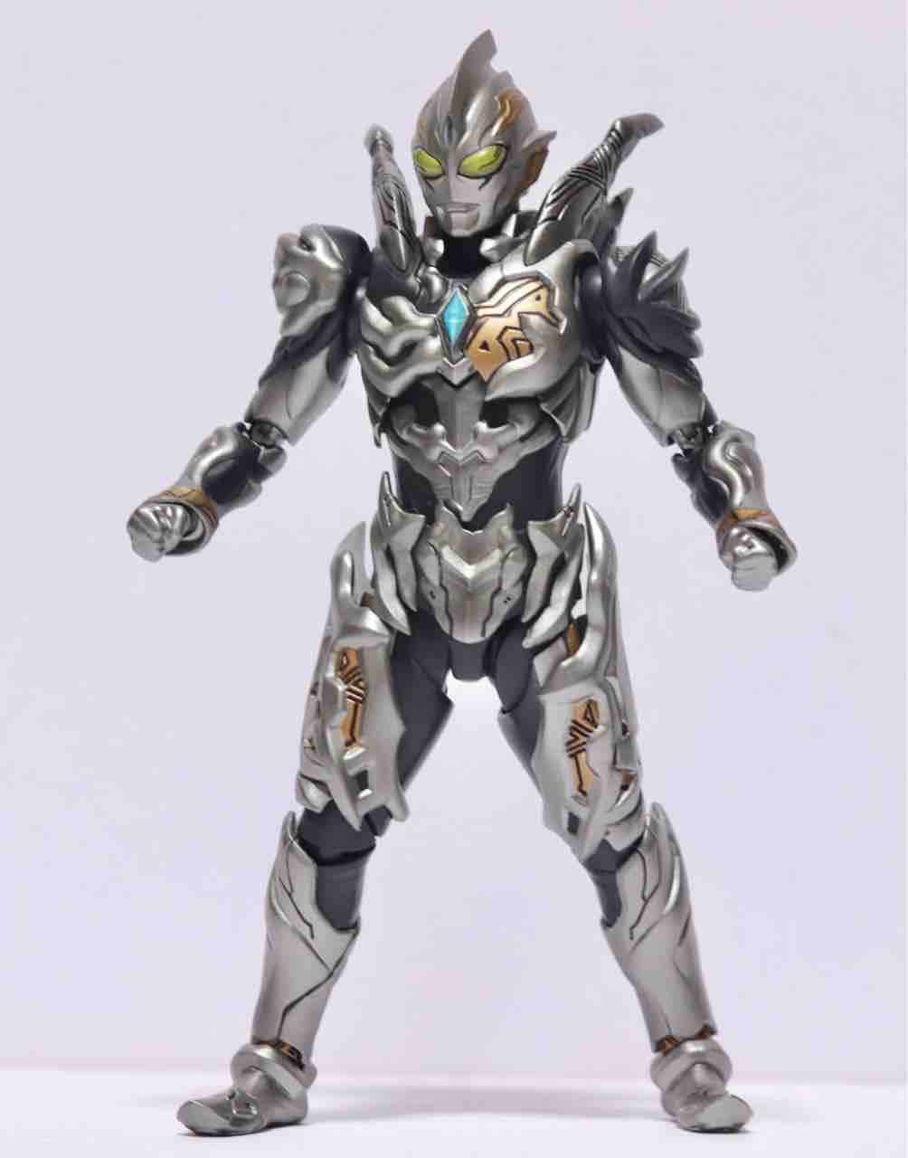 【開封美品】フィギュアーツ　トリガーダーク　サークルアームズ欠品 71CIHDKYSGL._UF350,350_QL50_.jpg