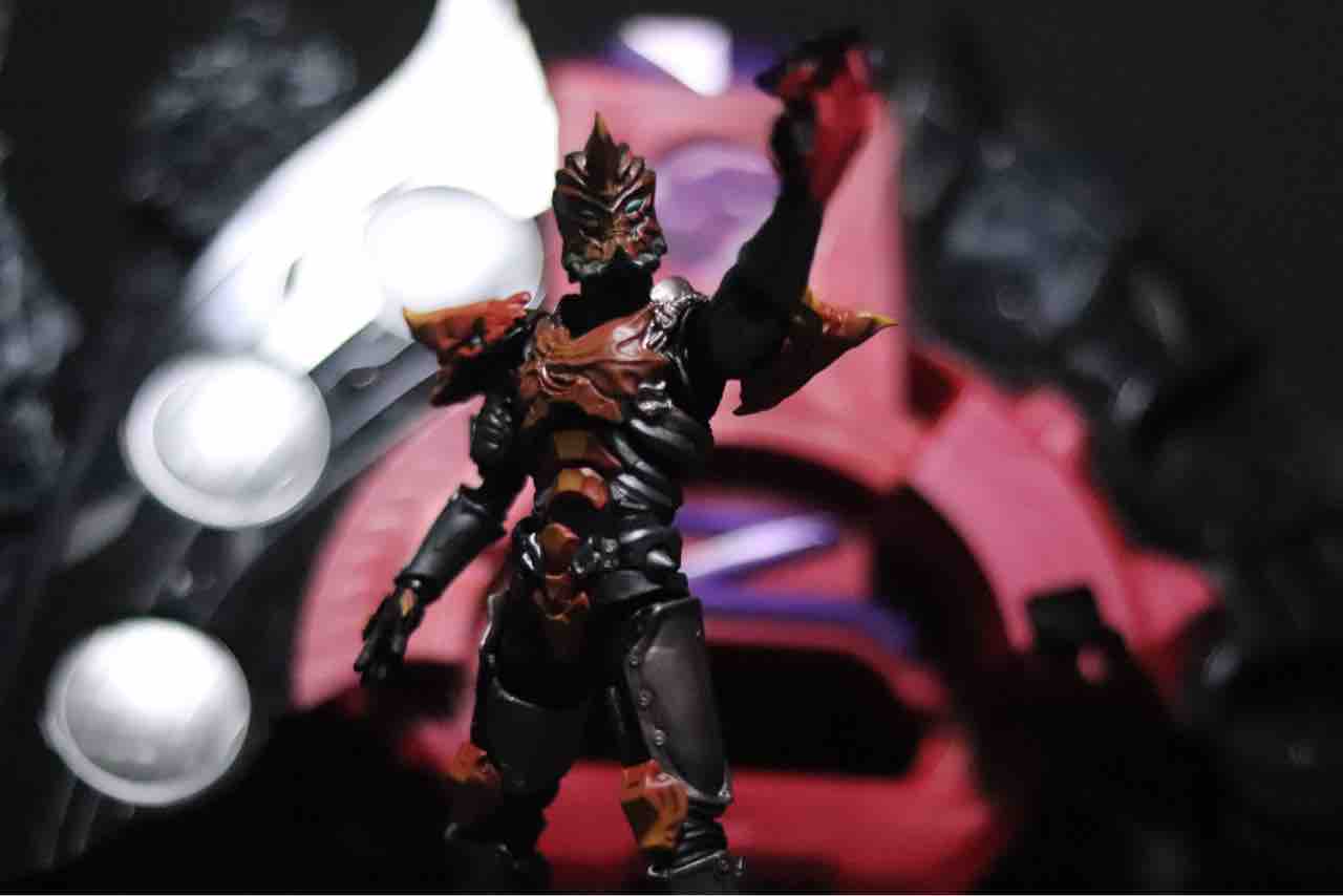 魂WEB商店限定S.H.Figuarts ジャグラスジャグラー (ニュー