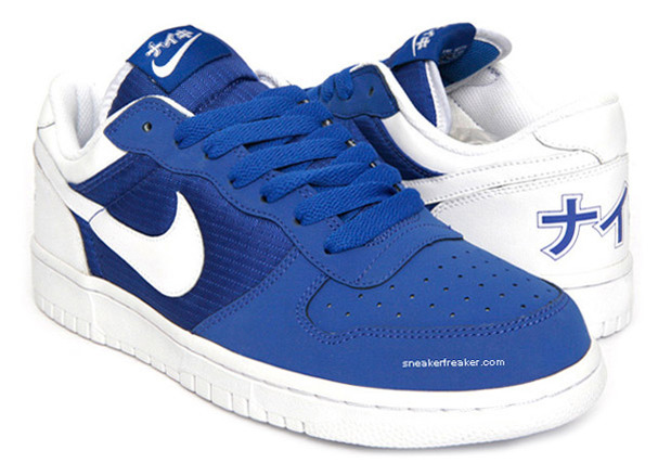 nike-big-nike-low-1