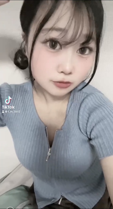 沙也加切り取りそのまま