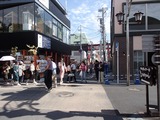 5センスダイナー 小町通りから