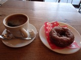 晴れの場 ドーナツとコーヒー