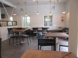 オムビストロ 店内