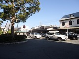 ぜんや 駅前
