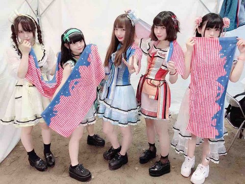 星歴13夜 アイドル　画像　チェキ