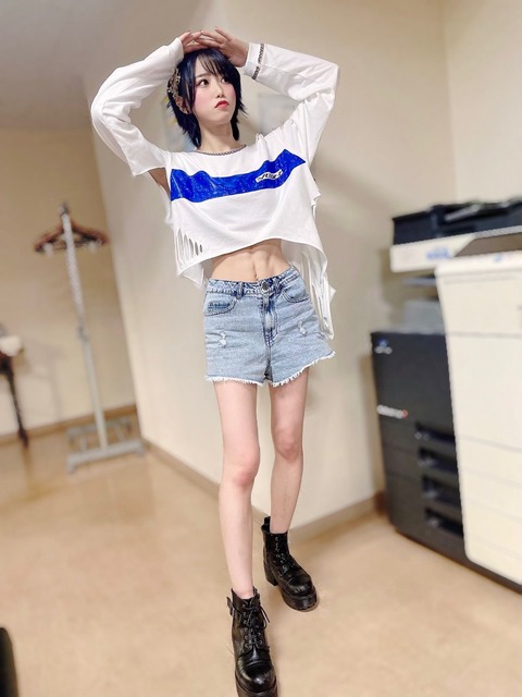 腹筋 隈本茉莉奈 虹のコンキスタドール 虹コン グラビア 画像 ビキニ 水着_9170