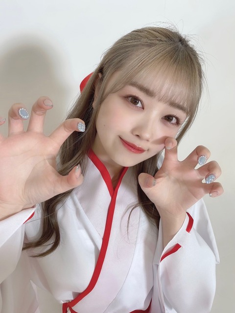 松村美月　Peel the Apple　画像_2186