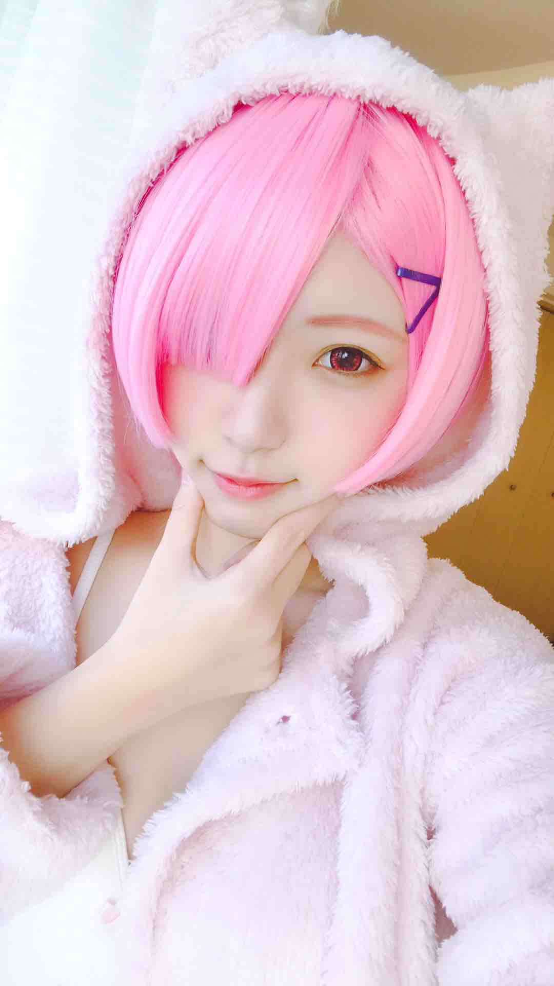 コスプレイヤー 紅羽りおさんの画像30選 水着 チェキ撮れるアイドルの写真たち コスプレイヤー 紅羽りおさんの画像30選 水着 チェキ撮れるアイドルの写真たち