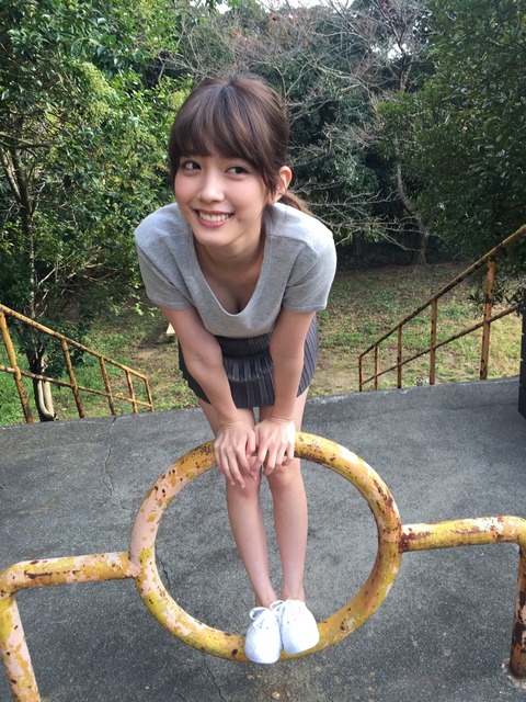 松田るか グラビア 画像 水着_5476