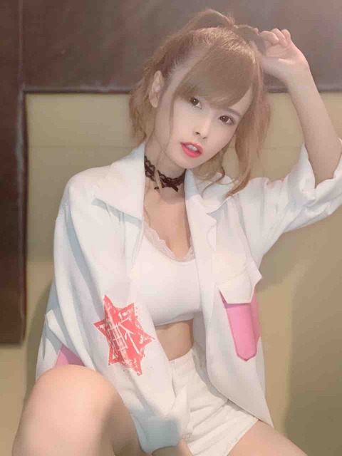 神使轟く、激情の如く。 神撃 TiNA てぃな アイドル 画像 チェキ1397