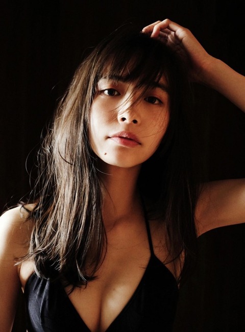井桁弘恵 水着 画像 グラビア ビキニ_5337