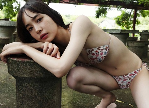 井桁弘恵 水着 画像 グラビア ビキニ_5399