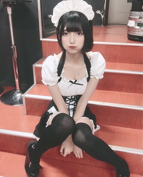 ヤンジャン　アンスリューム　月埜ヒスイ　つきのひすい　グラビア　画像　水着