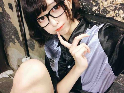 ヤンジャン グラビア 月埜ヒスイ 画像 アンスリューム 水着2155