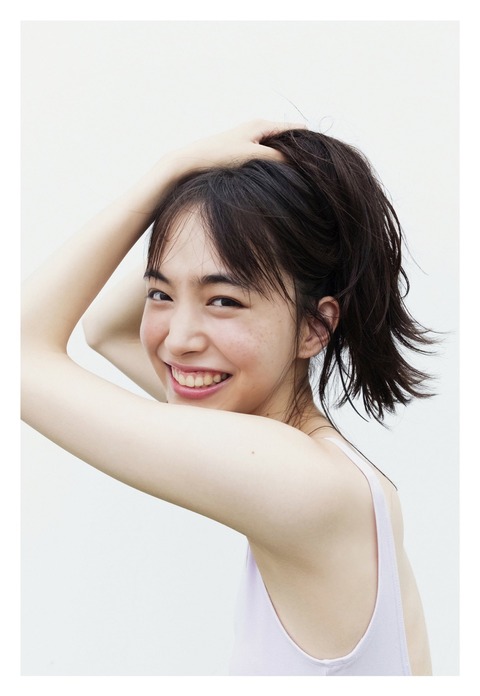 井桁弘恵 水着 画像 グラビア ビキニ_5348