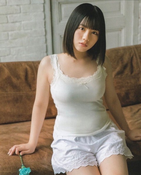 水着 渡邉美穂 日向坂46 画像 グラビア 胸 えち ビキニ エロ_4072