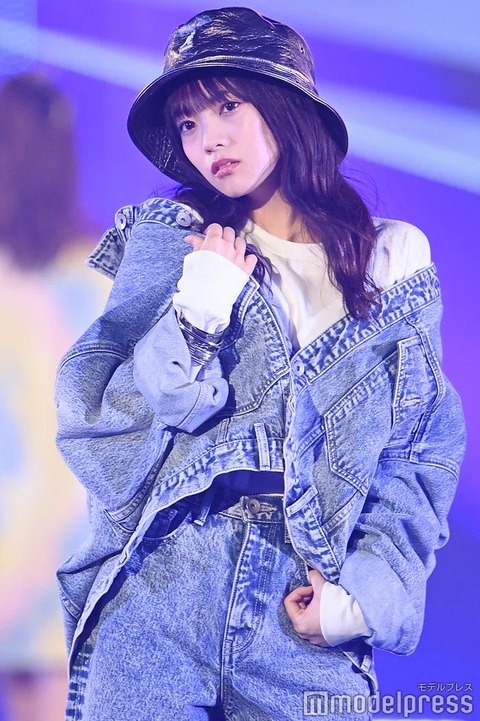 色気 日向坂46 宮田愛萌 画像 えろ えち 胸 色気 水着 セクシー_4002