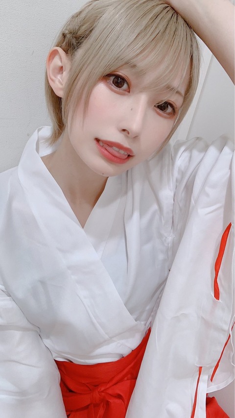 Malcolm Mask McLaren 藤崎もも 画像_9736