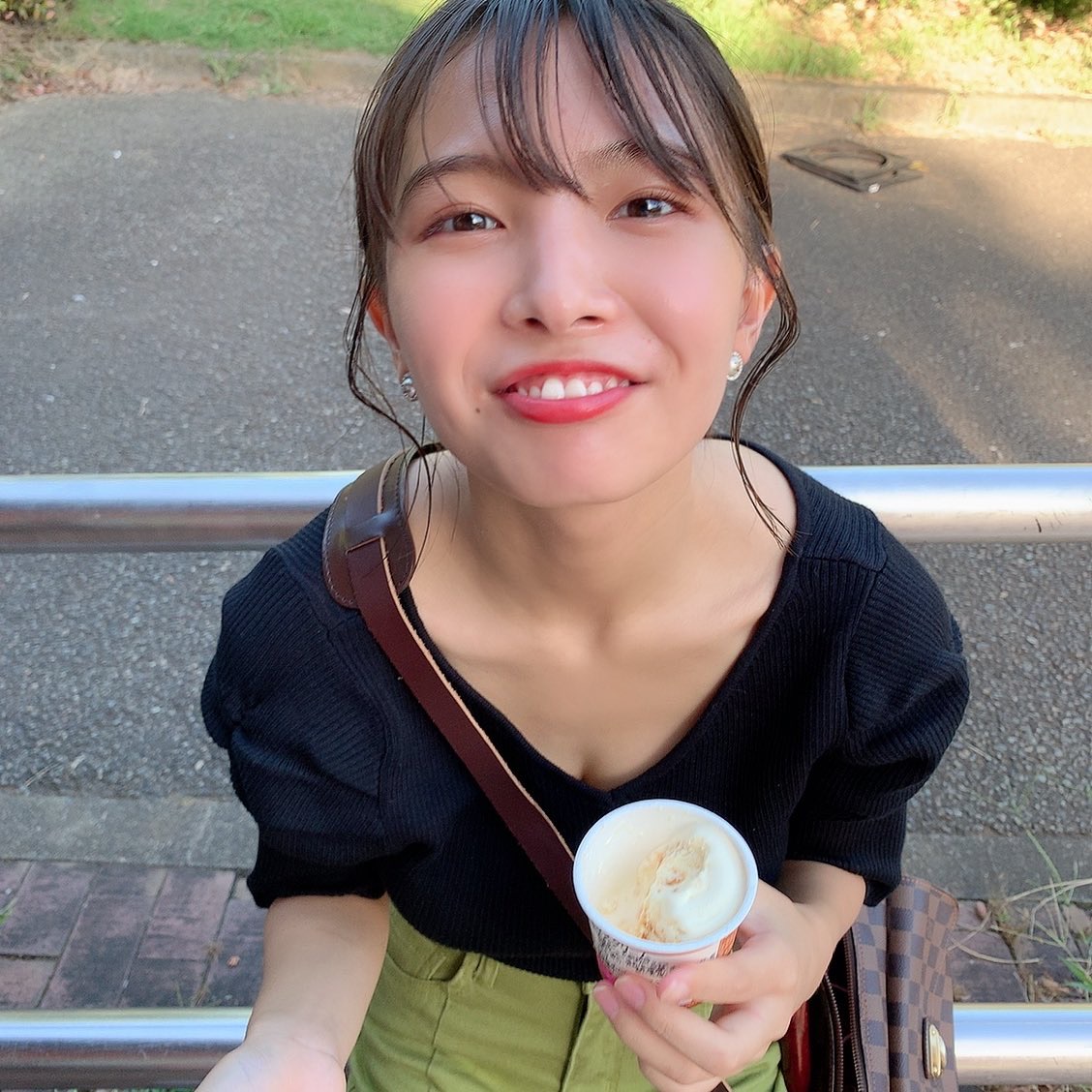 寺本莉緒さんのグラビア画像50選 : チェキ撮れるアイドルの写真たち
