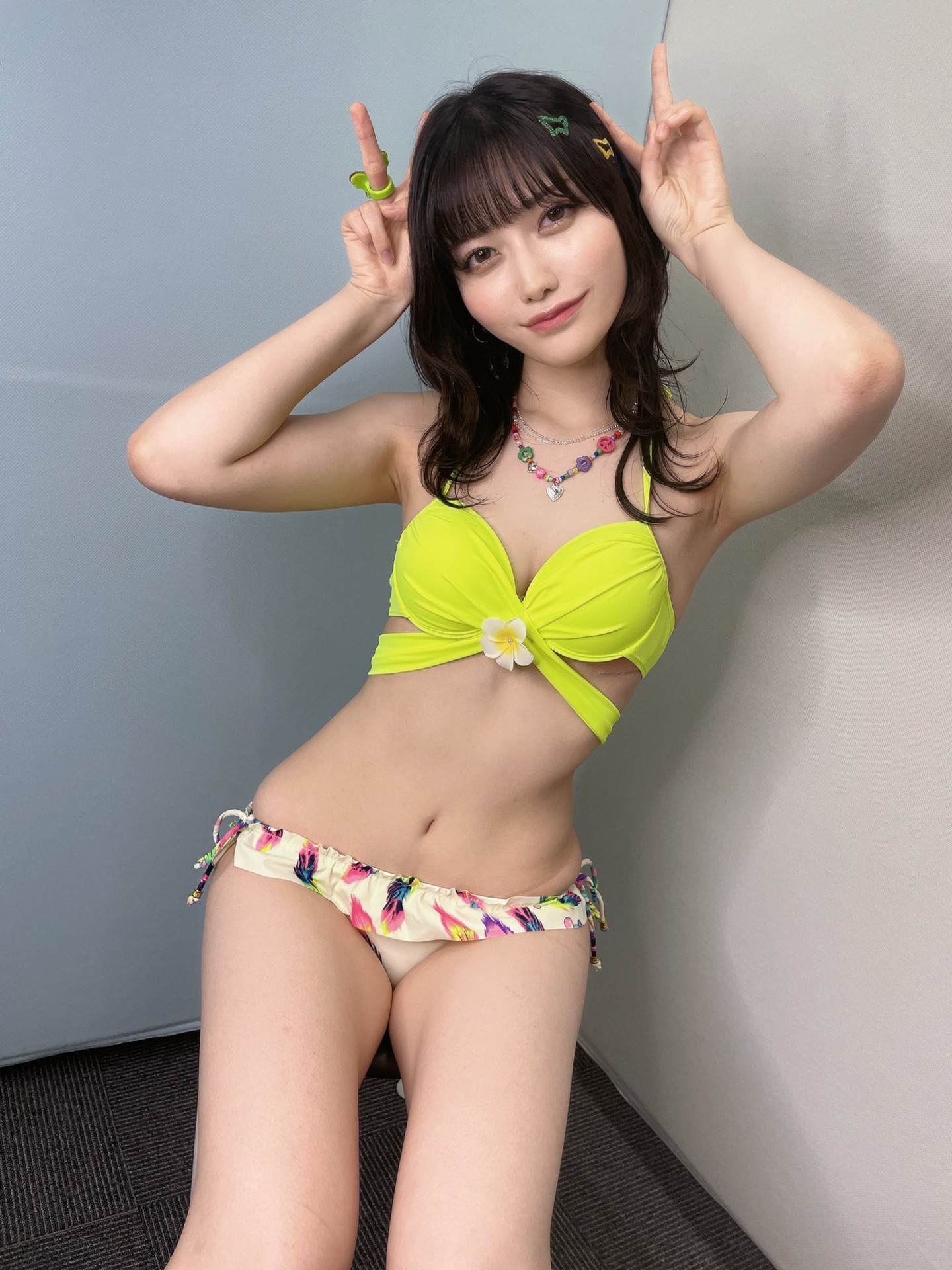 新内眞衣　アイコラ 大塚望由(虹のコンキスタドール)の水着画像37選 : チェキ撮れるアイドルの写真たち