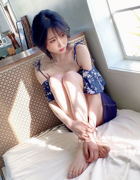 腹筋 隈本茉莉奈 虹のコンキスタドール 虹コン グラビア 画像 ビキニ 水着_9180