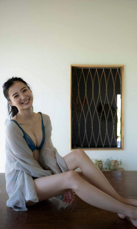 高田里穂 グラビア 水着 画像 ビキニ_8711