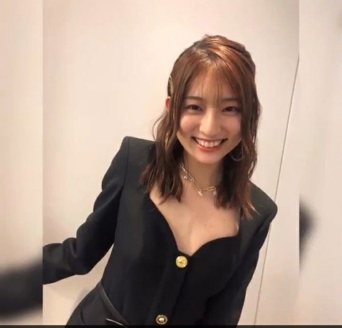 吉川愛 水着 画像 グラビア ビキニ_5549