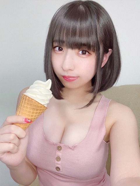 PINOCO 鶯籠 水着 画像 グラビア ビキニ_7677