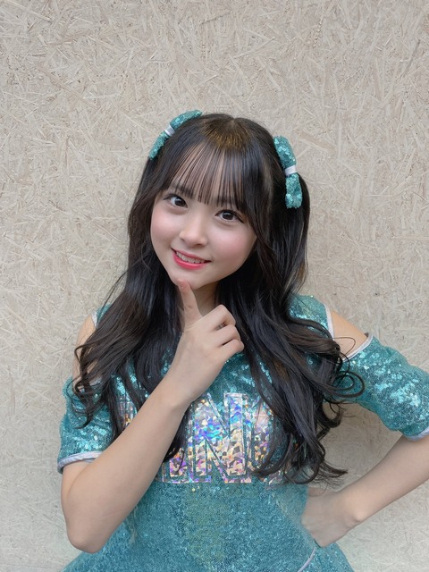 有村南海 LinQ 画像_4158