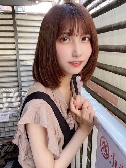 かほ SOL 画像 谷間_4565