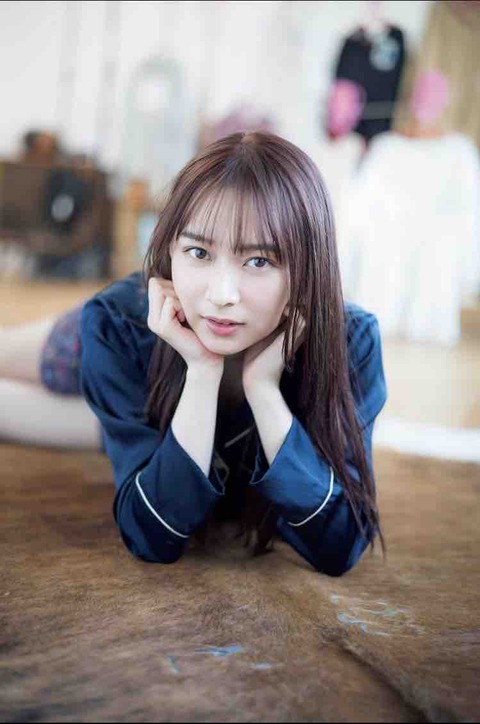 乃木坂46　鈴木絢音　画像　乃木坂２期生0501