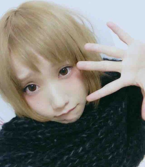 ぜんぶ君のせいだ。ぜん君。　アイドル一十三四（ひとみよつ）チェキ