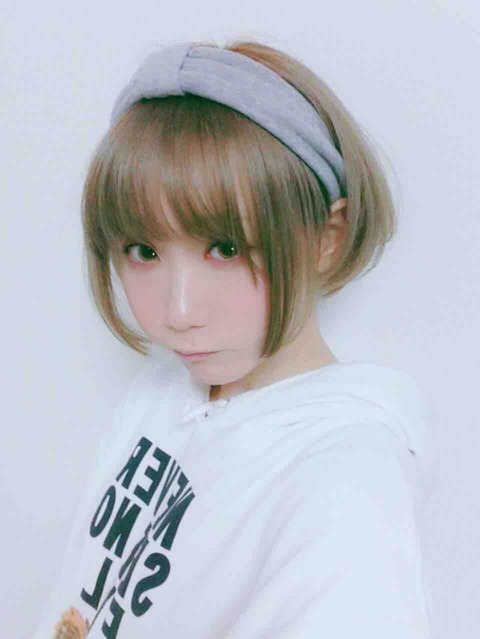 ぜんぶ君のせいだ。ぜん君。　アイドル一十三四（ひとみよつ）チェキ