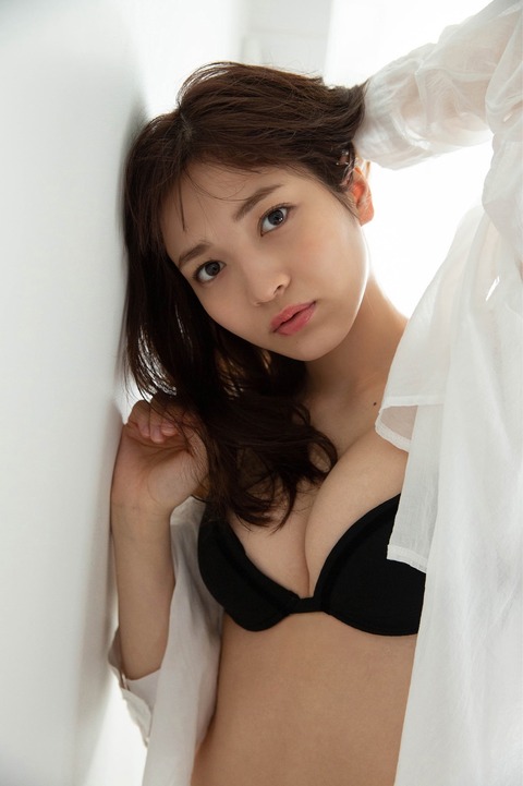 黒嵜菜々子 Peel the Apple グラビア 画像 水着 ビキニ_9794