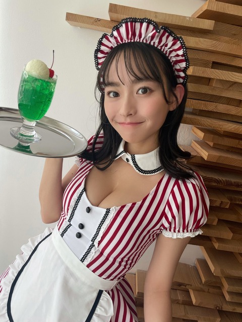 高崎かなみ グラビア 画像 水着 ビキニ_5821