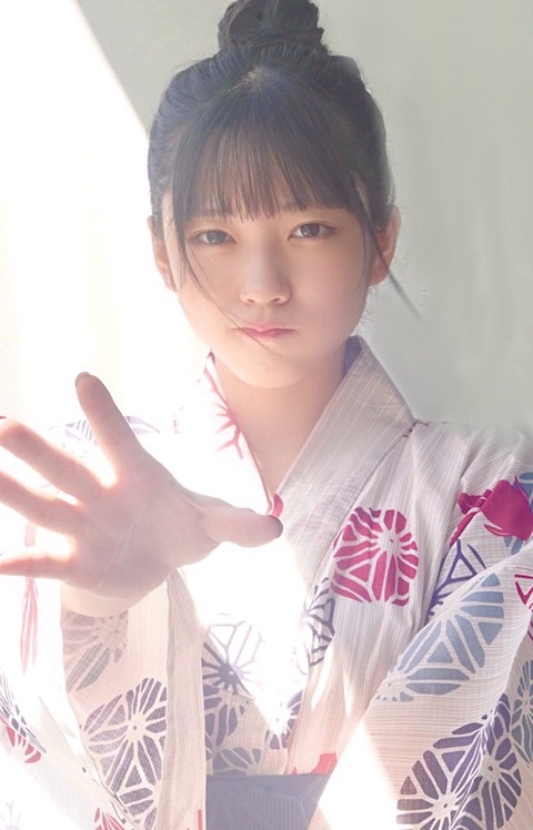 KissBee 篠原ののか 画像5372