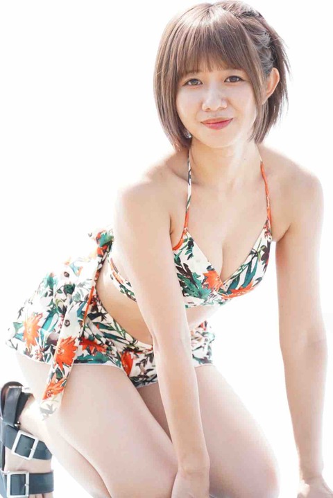 FESTIVE フェスティブ 南茉莉花 みなみまりか グラビア 画像 水着0902