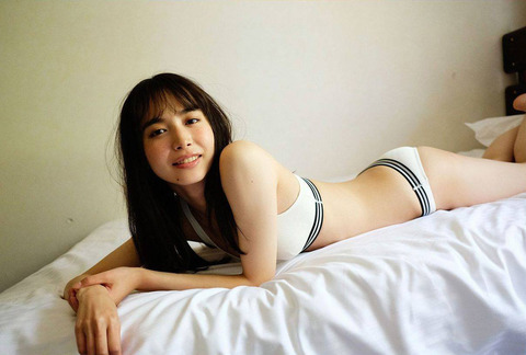井桁弘恵 水着 画像 グラビア ビキニ_5395