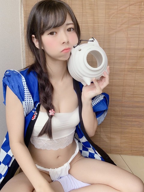鶯谷 アイドル 鶯籠 とりかご からあげ 画像 グラビア
