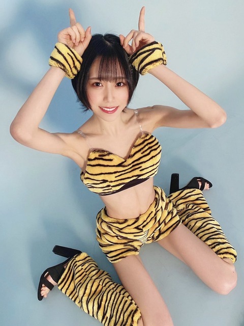 腹筋 隈本茉莉奈 虹のコンキスタドール 虹コン グラビア 画像 ビキニ 水着_9210