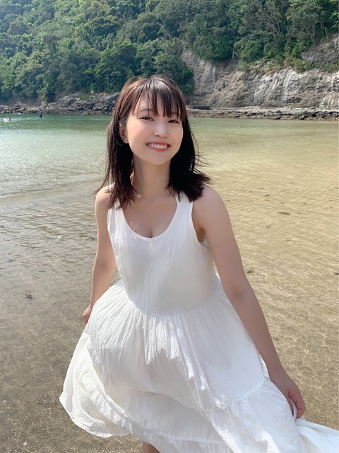 坂東遥 グラビア 画像 水着