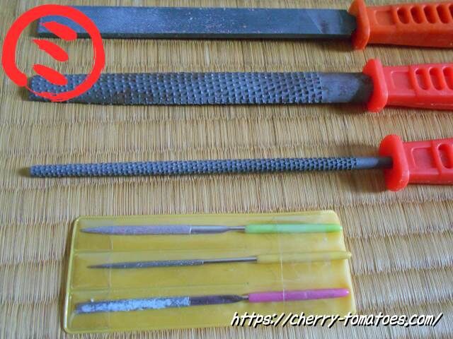 100均ダイソーのヤスリ