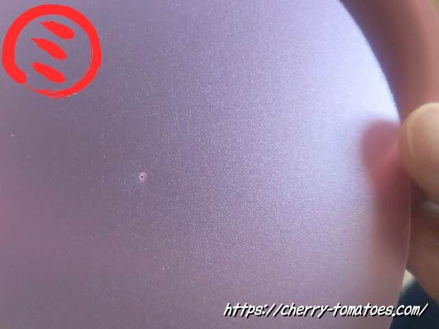 コンパスカッターで力を入れ過ぎてPPシートに穴が開いてしまった