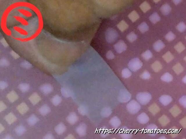 PPシート作成時に開いた穴にセロテープを貼る