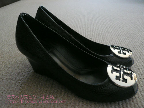 トリーバーチのウェッジパンプス