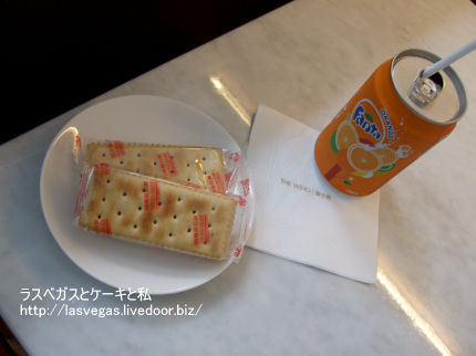 ファンタとクラッカー