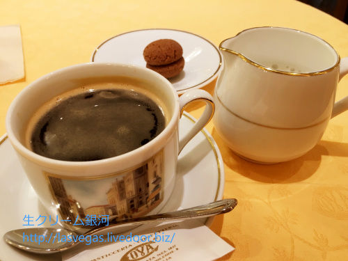 Cafe Cova新宿高島屋店のドルチェミスト イギリスとスコーンと私