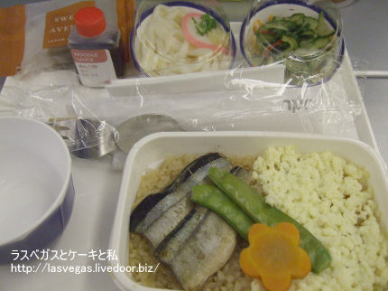 JALエコノミー機内食